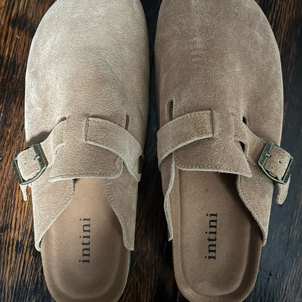 Tan Suede Mules